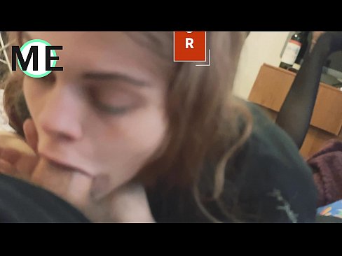 ❤️ 목 형사 찢어진 팬티 스타킹과 찢어진 발 뒤꿈치 좋은 에 만나기 ️ 포르노 비디오 우리 ko.verhentai.ru ️❤